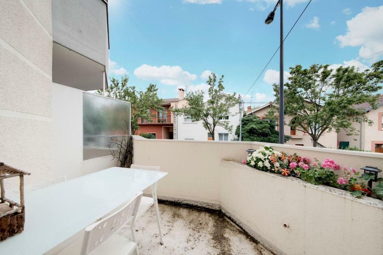 :) Grand Studio Lumineux A Toulouse Et Parking Exterior foto